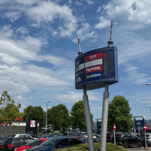 Manchester Fort Shopping Park Car Park